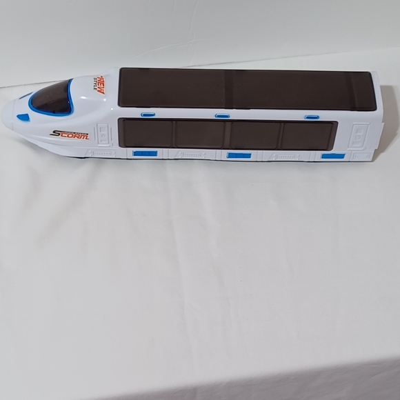 3D Battery Operated Bump & Go Toy Train Music Flashing Lights - Picture 8 of 10